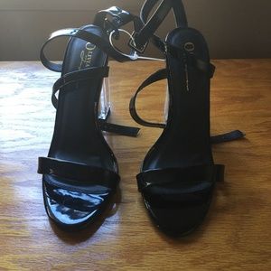 Women shoes